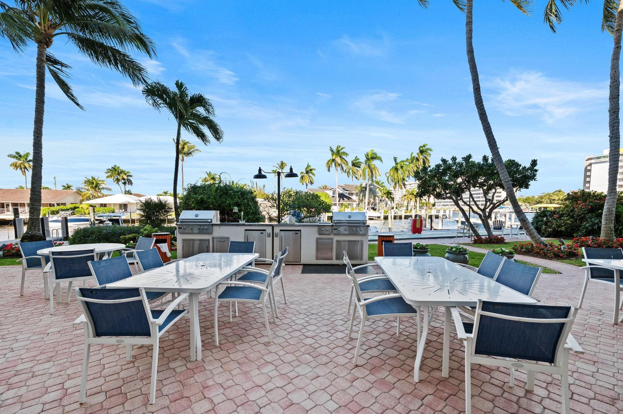 140 NE 28th Avenue 406, Pompano Beach, FL 33062 — photo 14 of 40