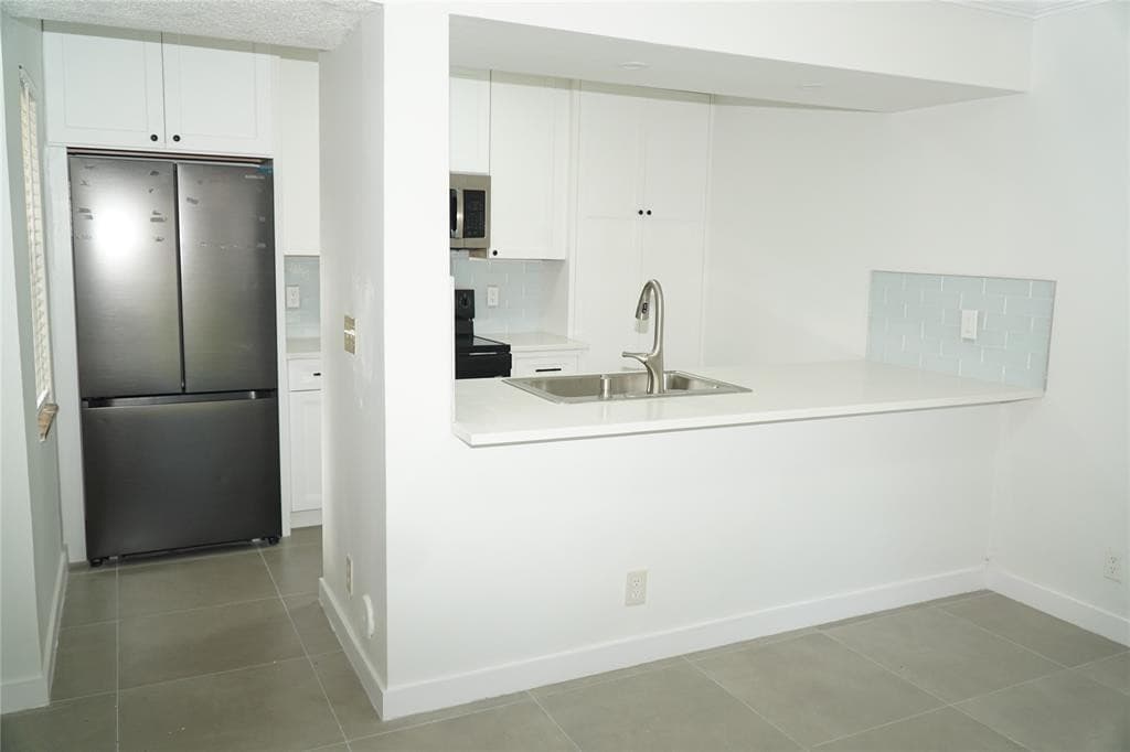 11574 NW 44th Street 11574, Coral Springs, FL 33065 — photo 3 of 14