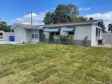751 NW 18 Street, Pompano Beach, FL 33060 — photo 10 of 11