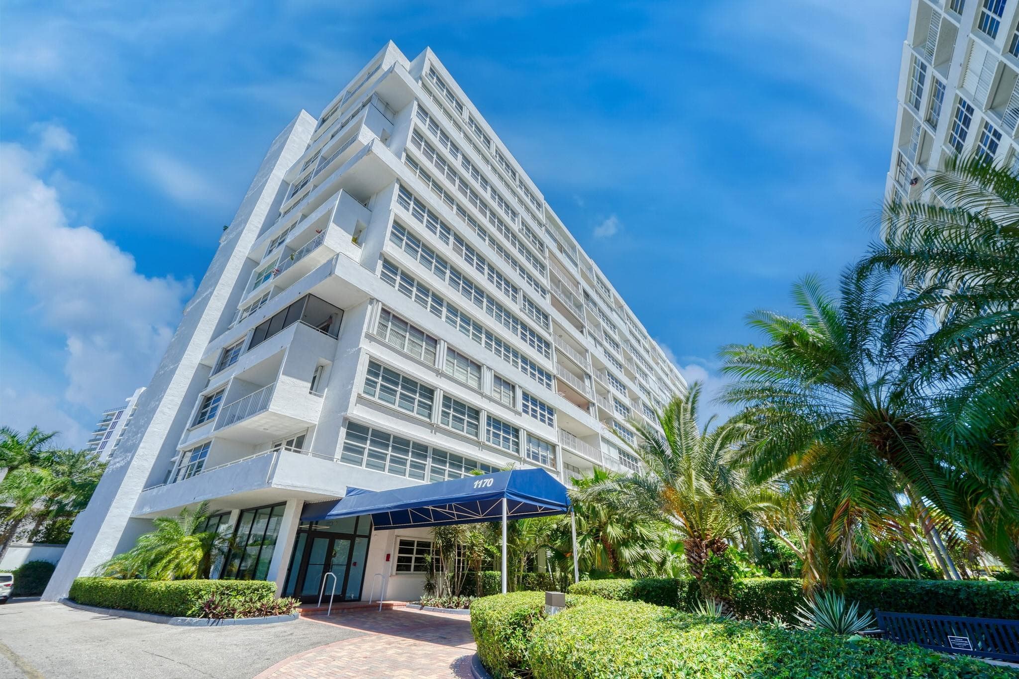 1170 N Federal Highway 106, Fort Lauderdale, FL 33304 — photo 1 of 40