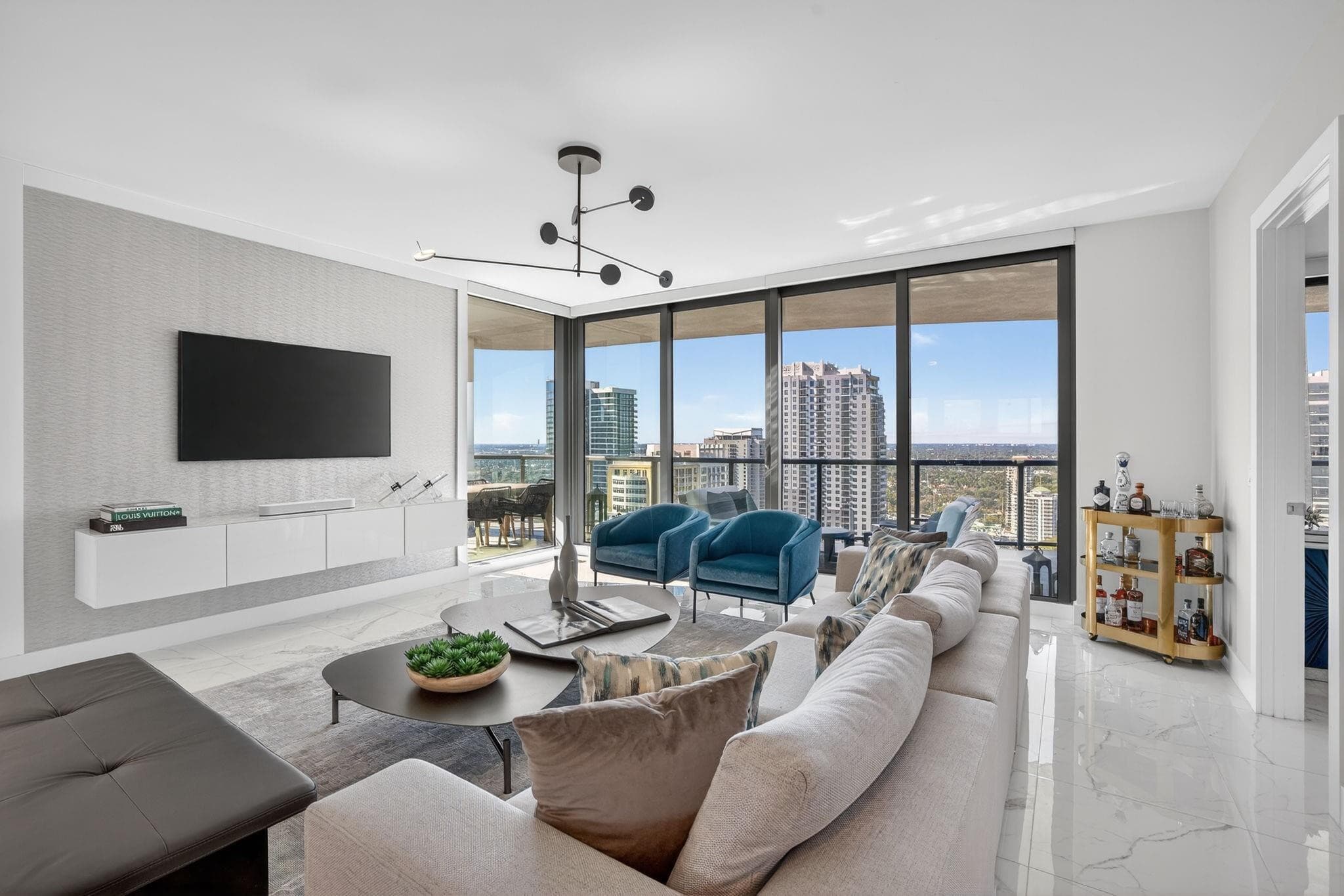 100 E Las Olas Boulevard 3004, Fort Lauderdale, FL 33301 — photo 2 of 51