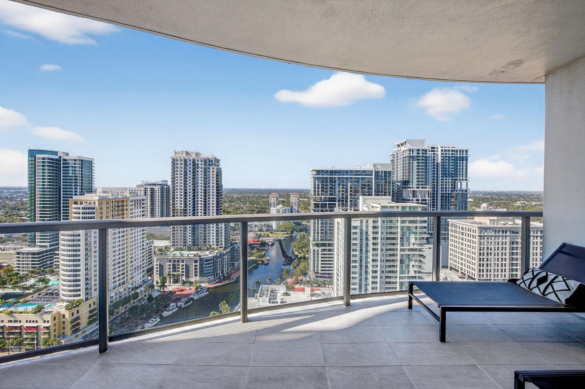 100 E Las Olas Boulevard 3004, Fort Lauderdale, FL 33301 — photo 17 of 51