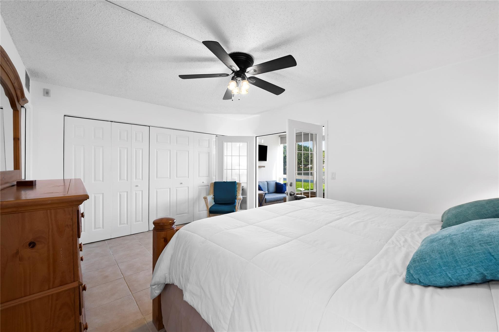 1111 Cambridge 1111, Deerfield Beach, FL 33442 — photo 9 of 25