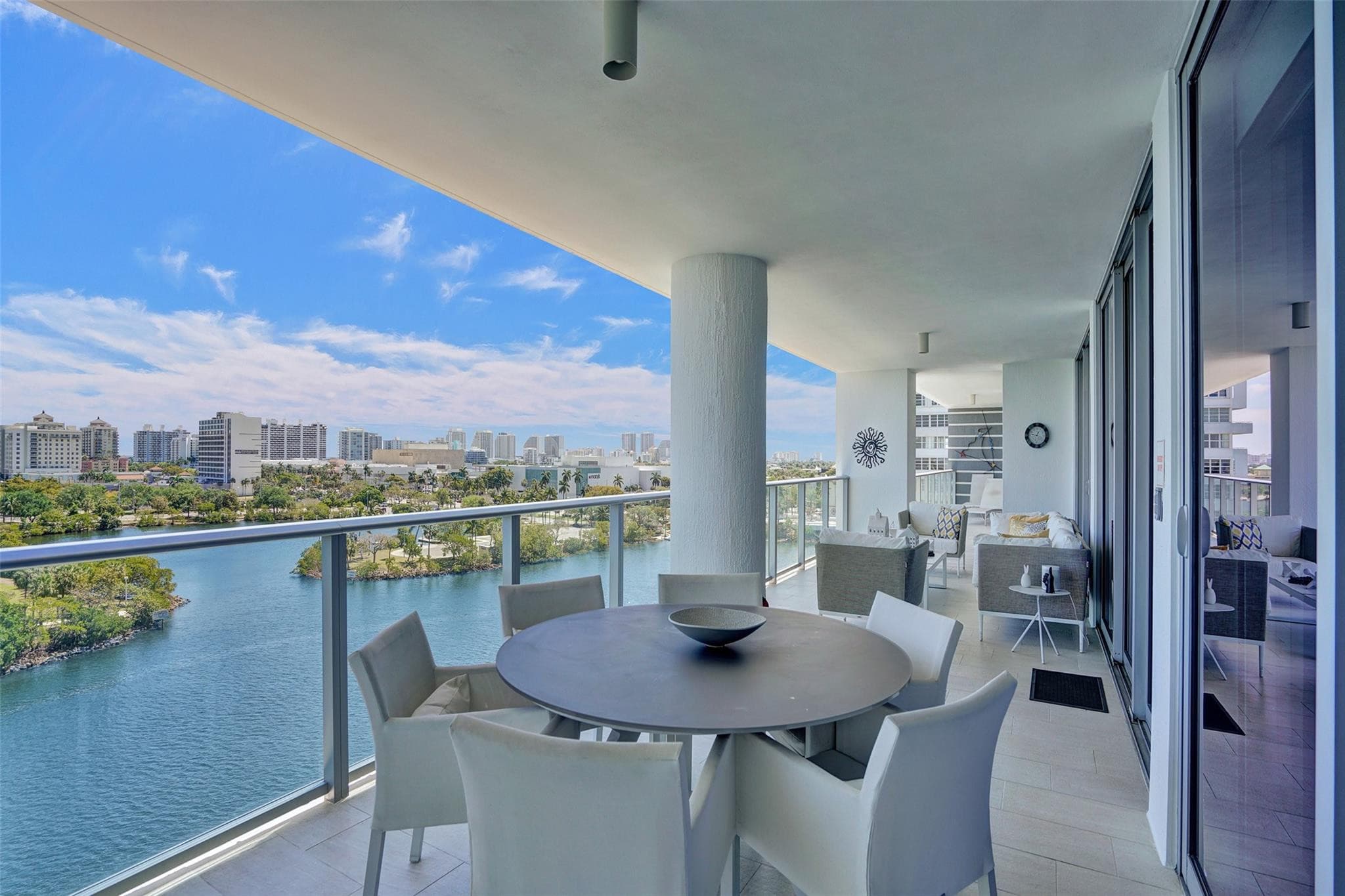 1180 N Federal Highway 804, Fort Lauderdale, FL 33304 — photo 4 of 70