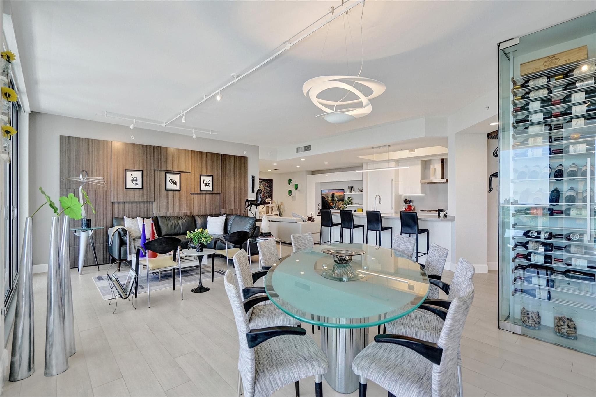 1180 N Federal Highway 804, Fort Lauderdale, FL 33304 — photo 14 of 70