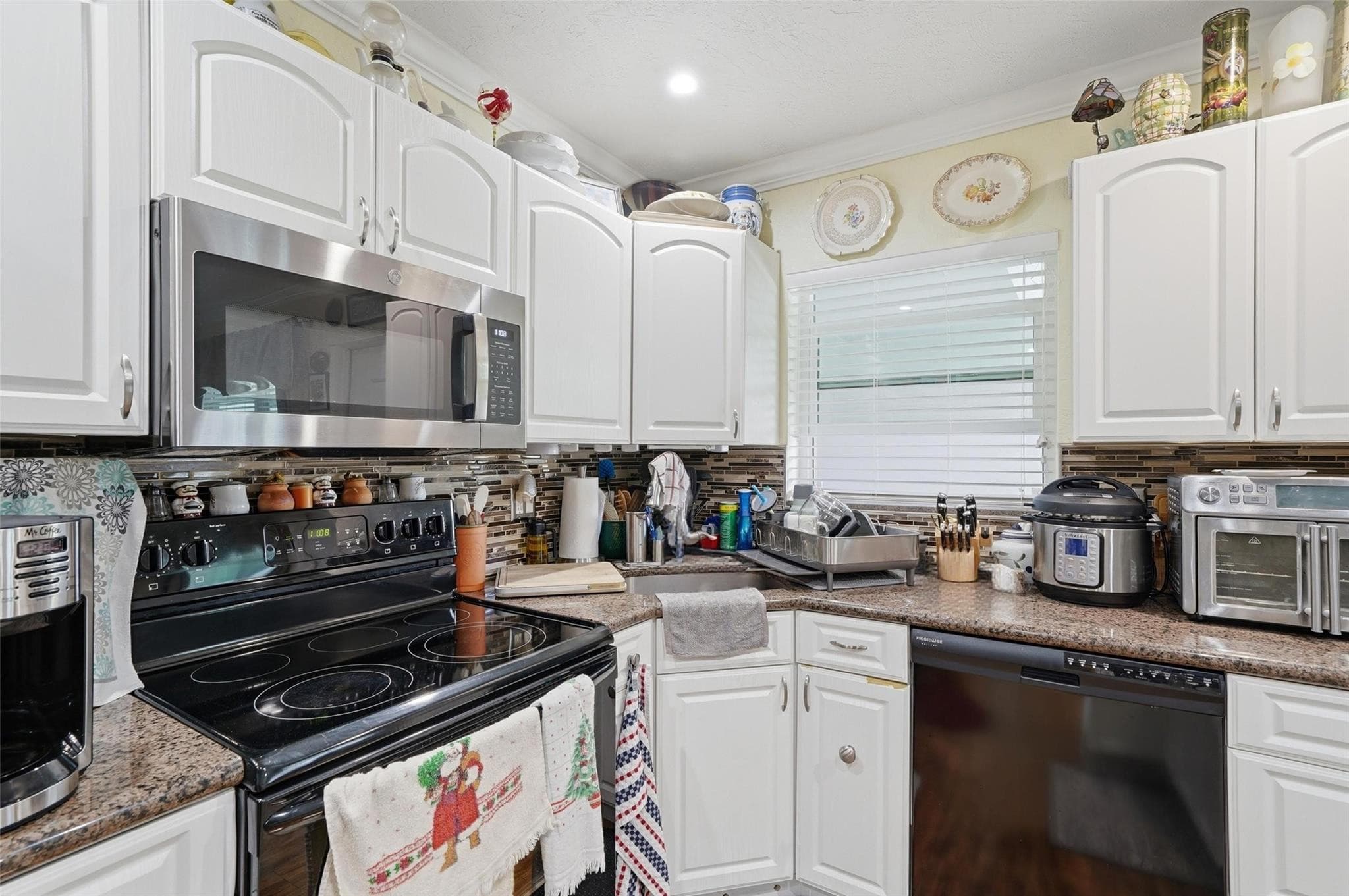 3510 Harrison Street 10, Hollywood, FL 33021 — photo 13 of 29