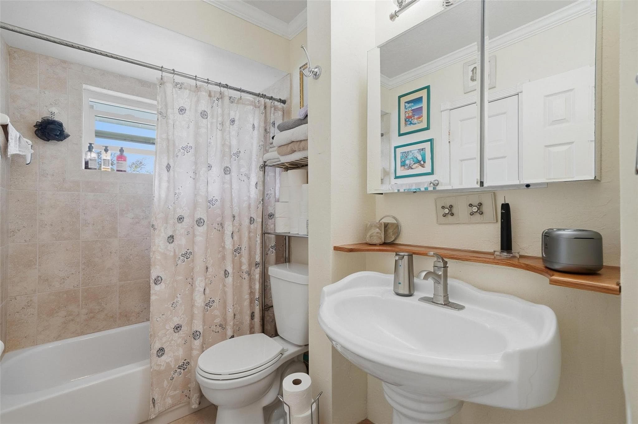 3510 Harrison Street 10, Hollywood, FL 33021 — photo 15 of 29