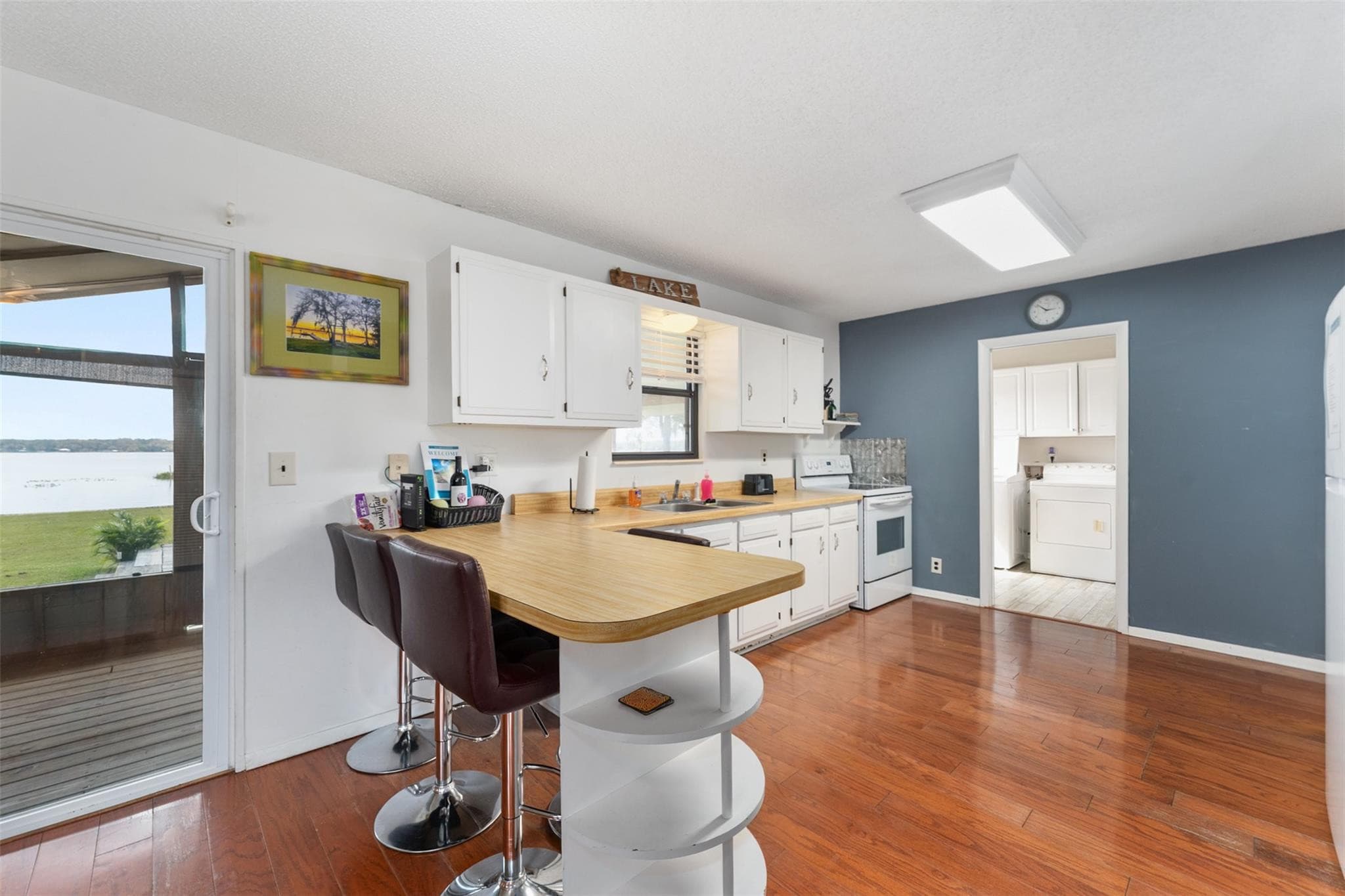115 Flora Terrace, Florahome, FL 32640 — photo 16 of 60