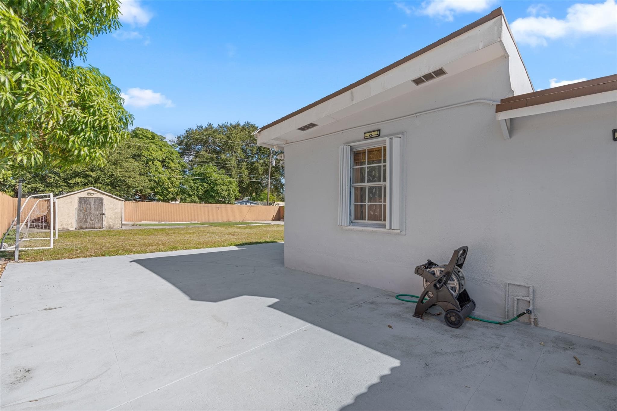 31 Miami Gardens Road, West Park, FL 33023 — photo 30 of 36