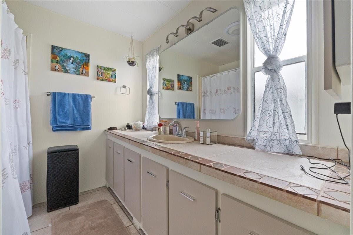 5343 NW 4th Terrace, Deerfield Beach, FL 33064 — photo 16 of 29