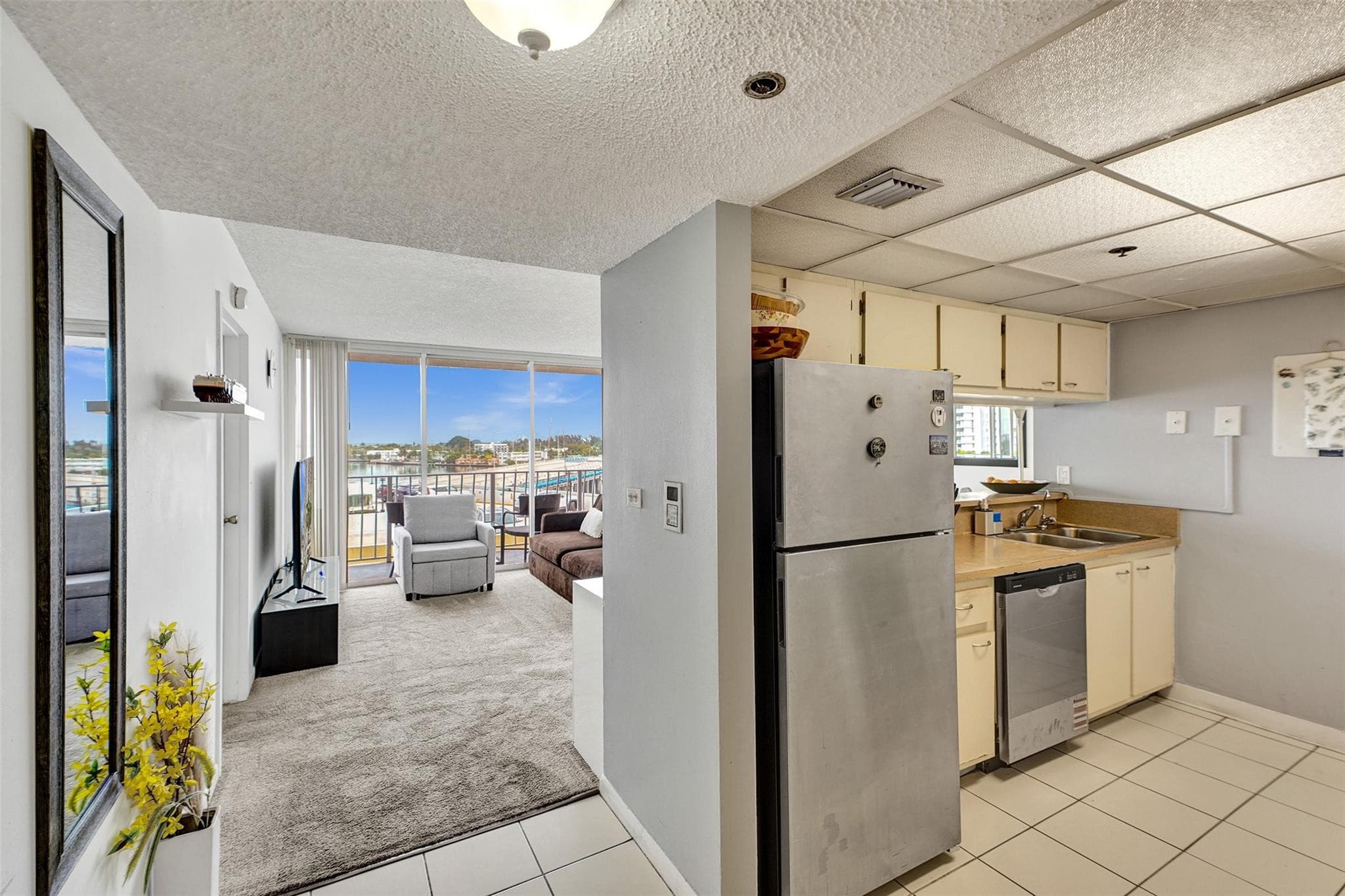 7601 E Treasure Drive 617, North Bay Village, FL 33141 — photo 19 of 60