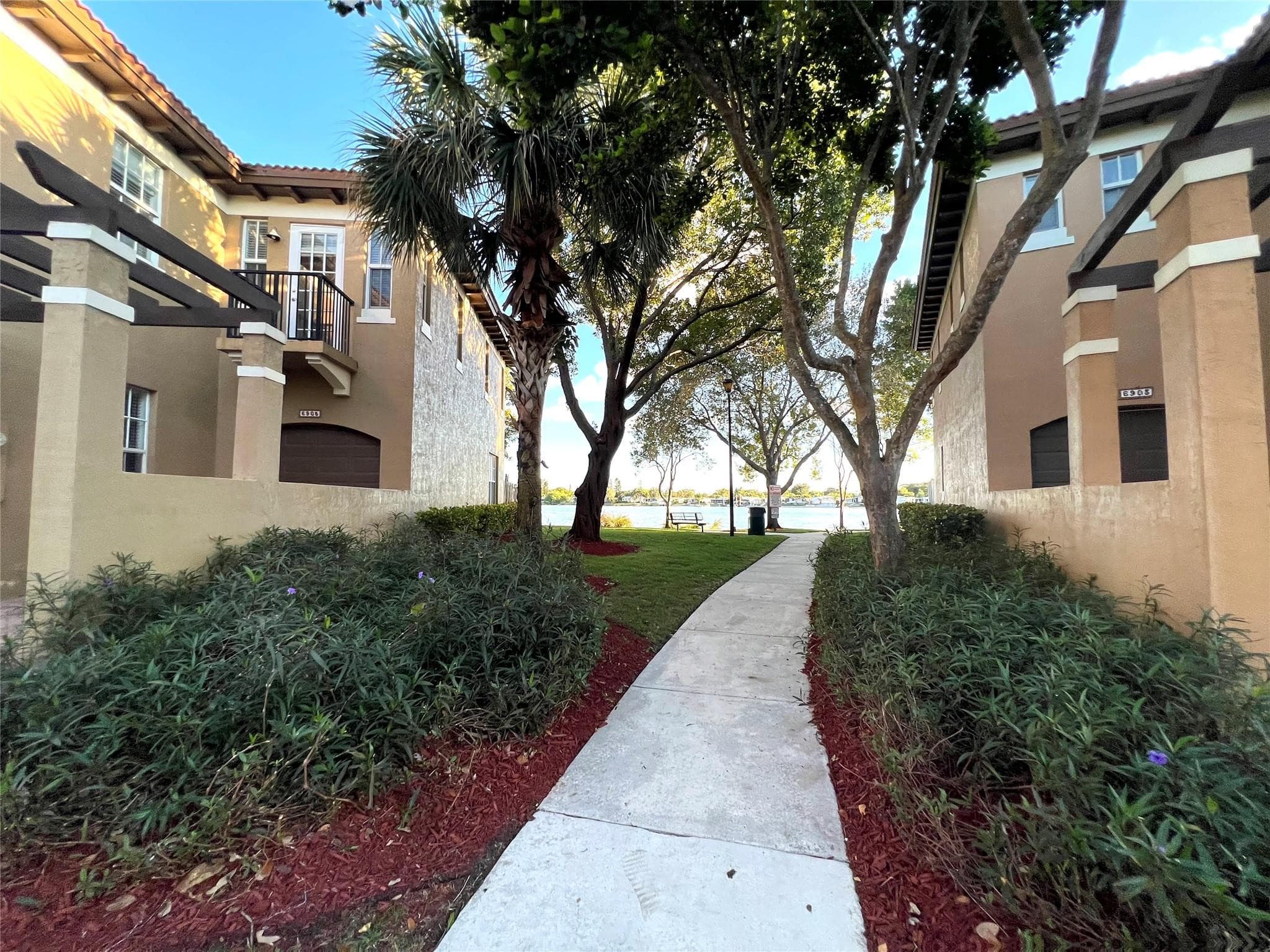 6927 Julia Gardens Drive, Coconut Creek, FL 33073 — photo 29 of 31
