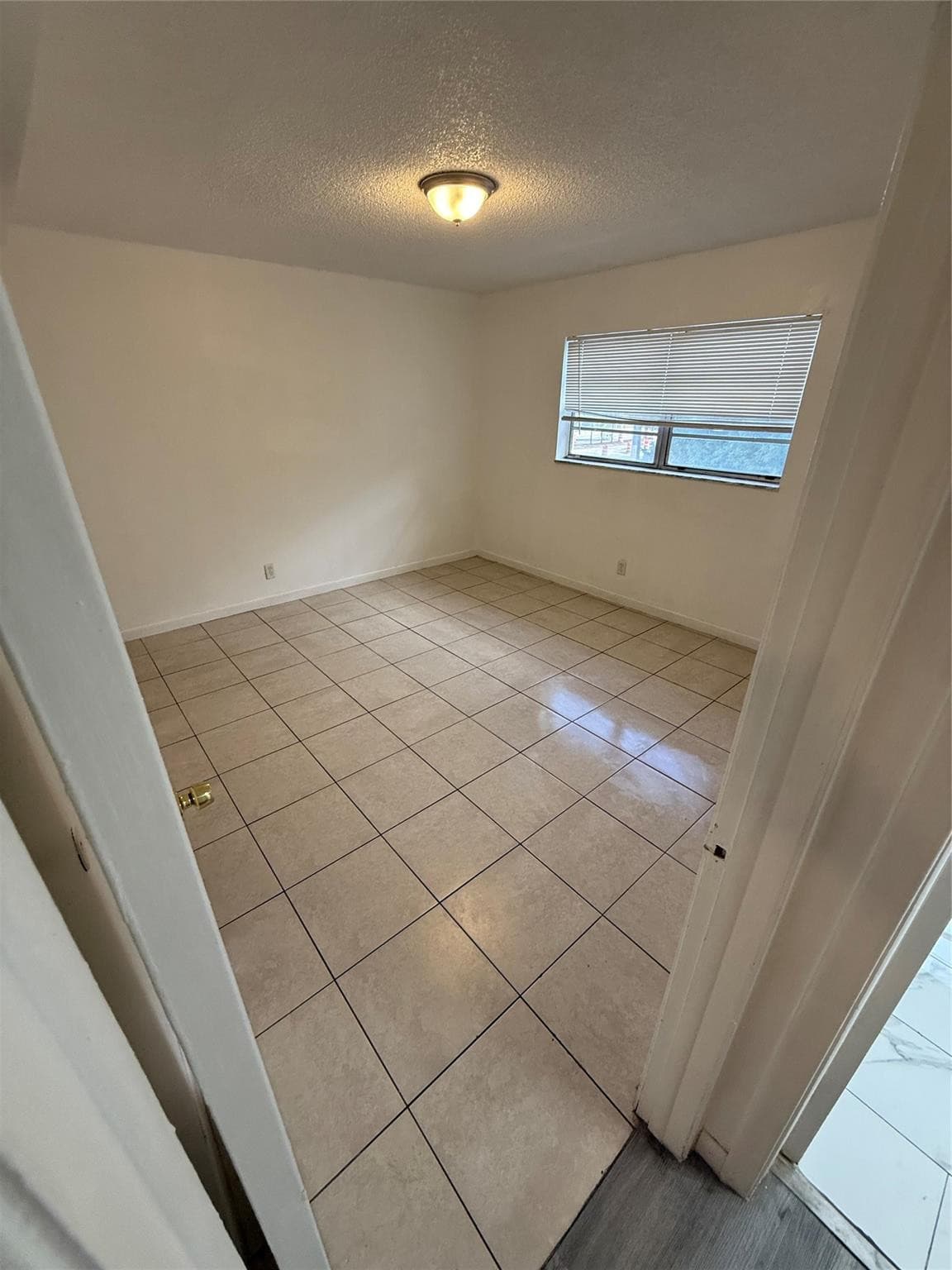 6840 Pembroke Road 110, Pembroke Pines, FL 33023 — photo 9 of 11