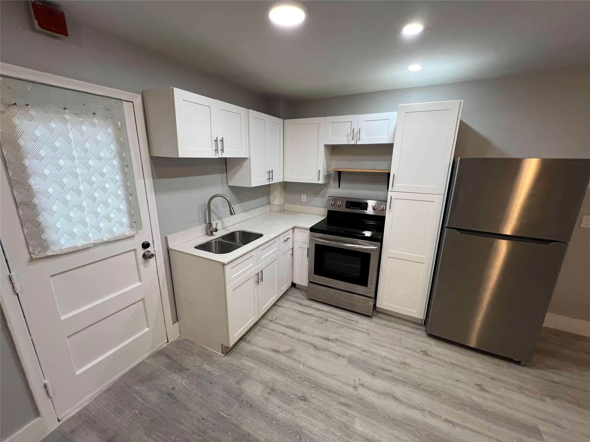 6840 Pembroke Road 118, Pembroke Pines, FL 33023 — photo 12 of 15