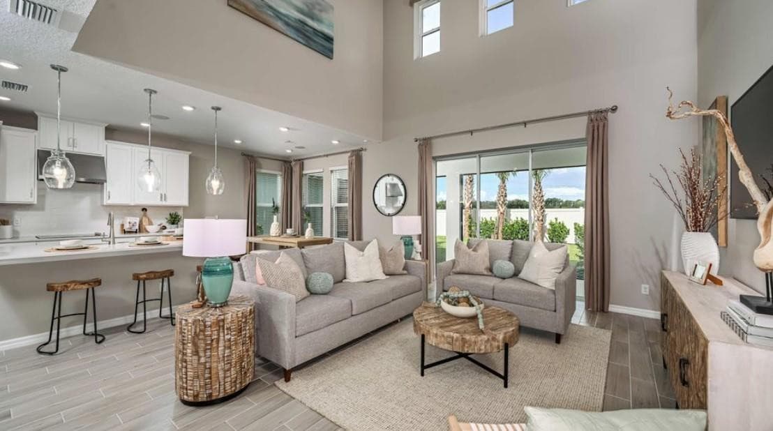 Single Family Residence in Port St. Lucie — photo 9 of 23