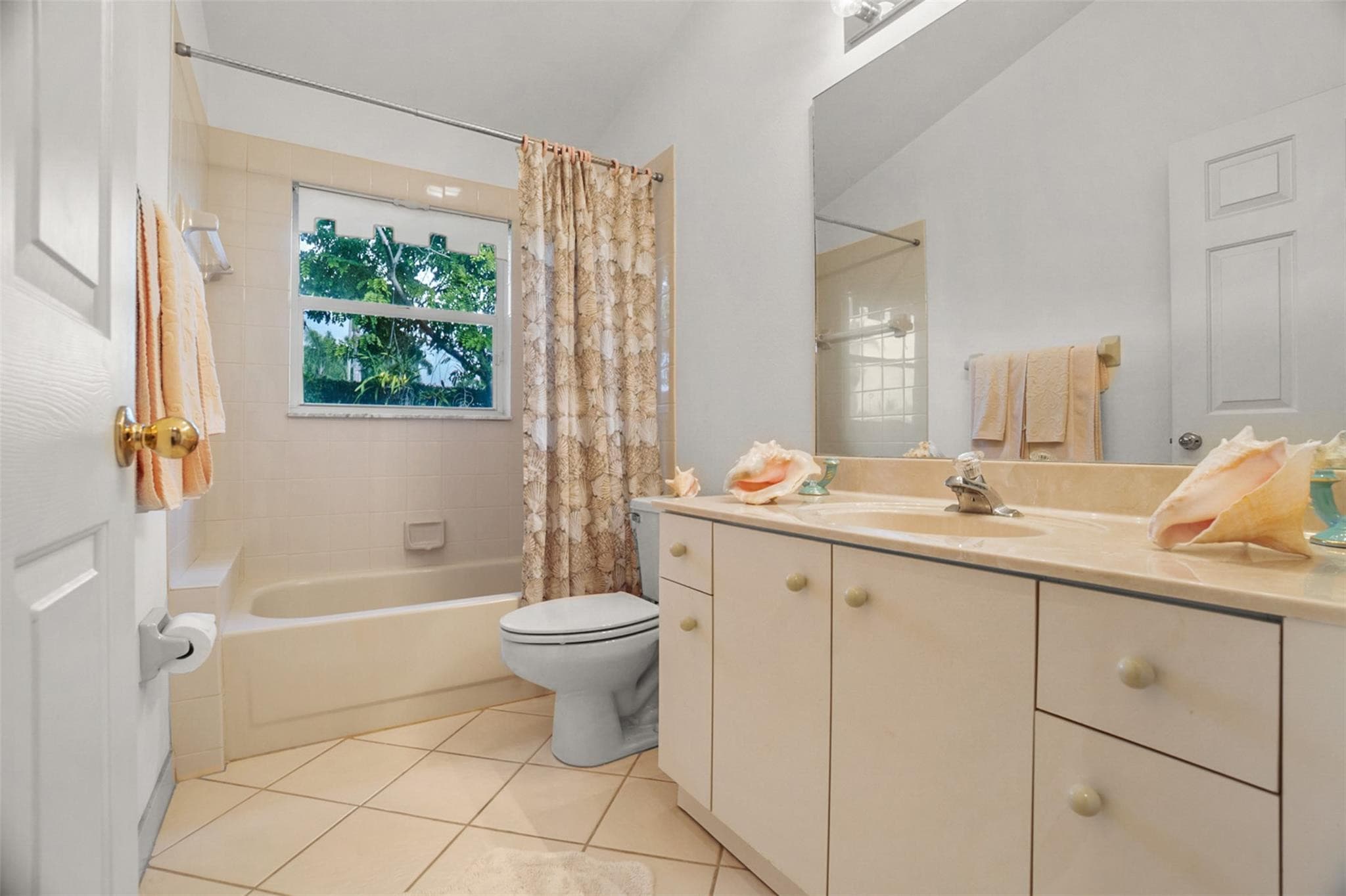 1012 SW 156th Avenue, Pembroke Pines, FL 33027 — photo 43 of 63