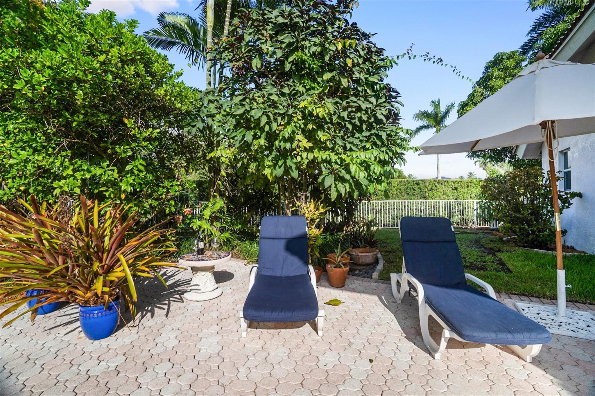 1012 SW 156th Avenue, Pembroke Pines, FL 33027 — photo 50 of 63