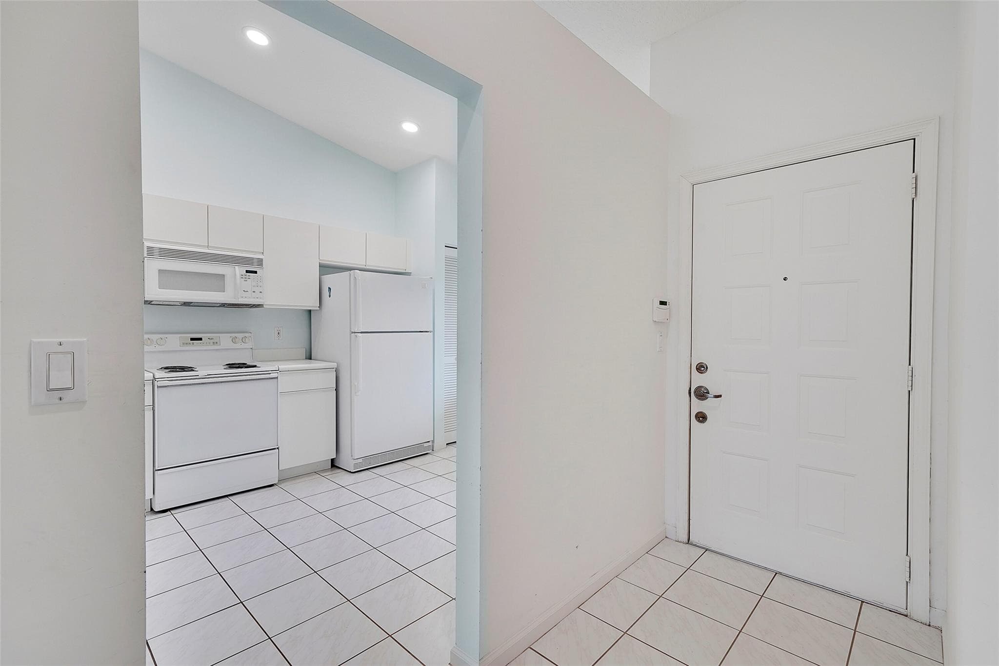 5876 Regal Glen Drive 201, Boynton Beach, FL 33437 — photo 7 of 36