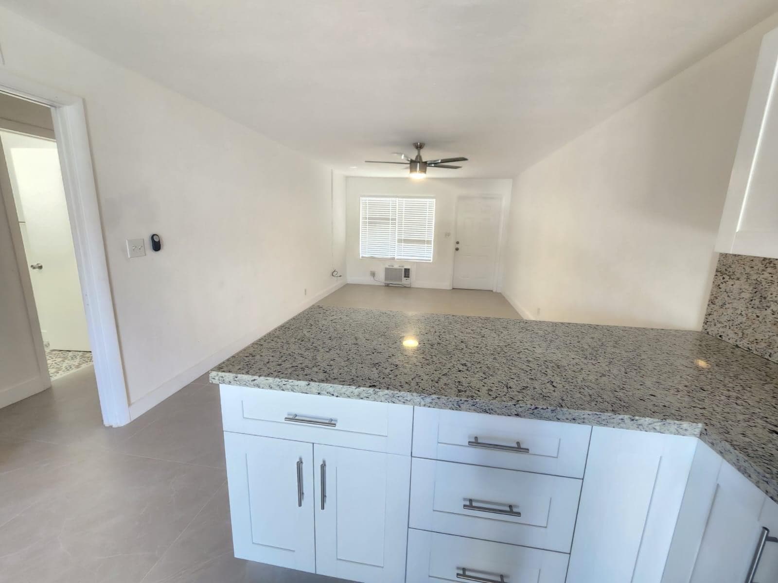 330 Southwind Drive 4, North Palm Beach, FL 33408 — photo 3 of 8