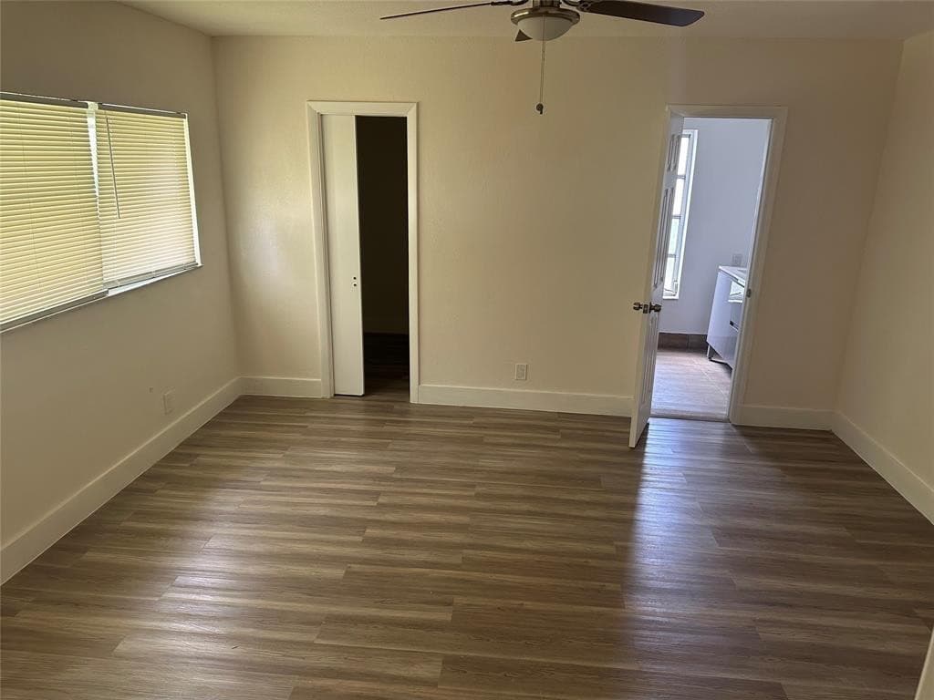 Single Family Residence in Margate — photo 12 of 14