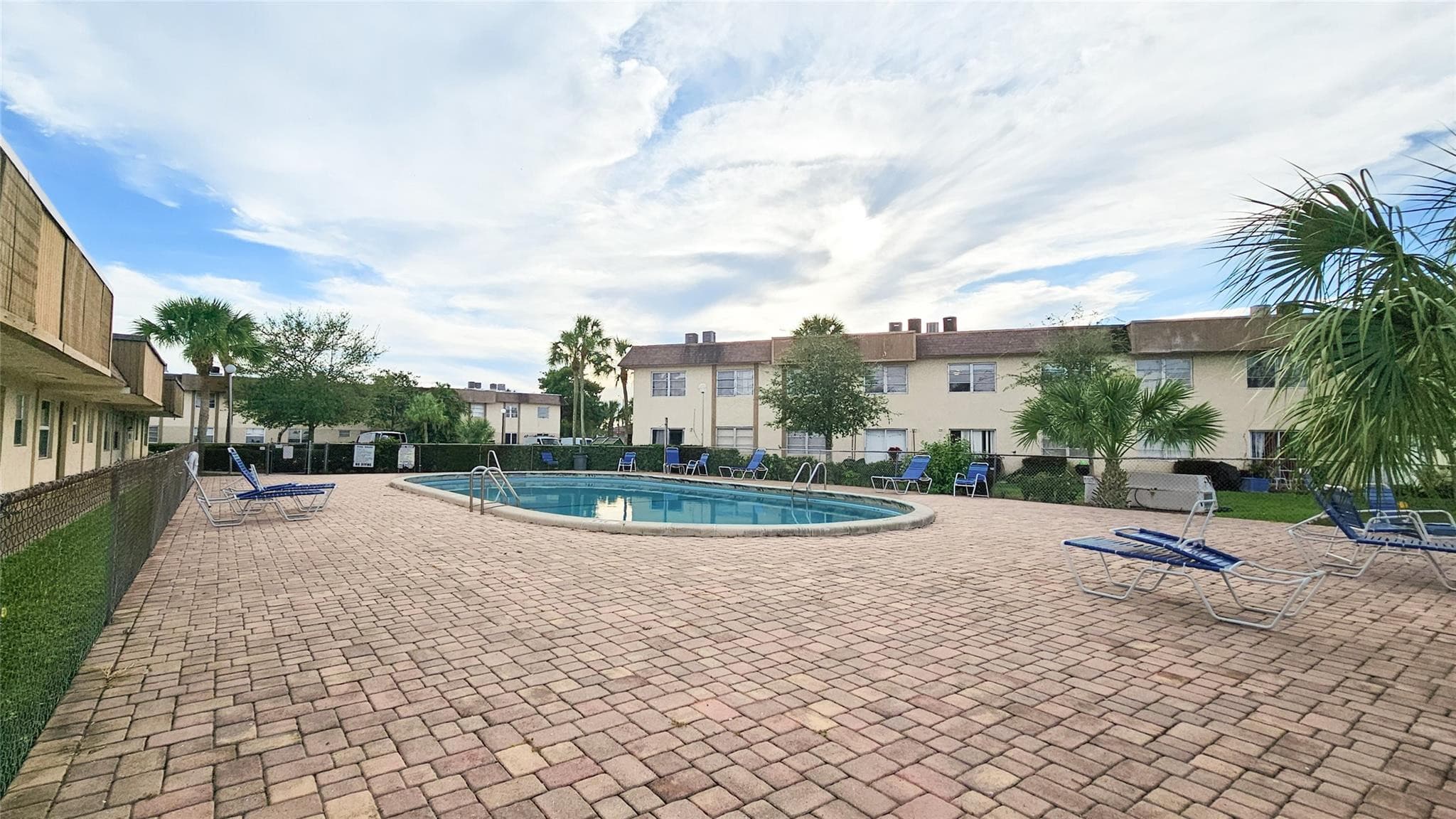 416 Lakeside Drive 129, Margate, FL 33063 — photo 15 of 31