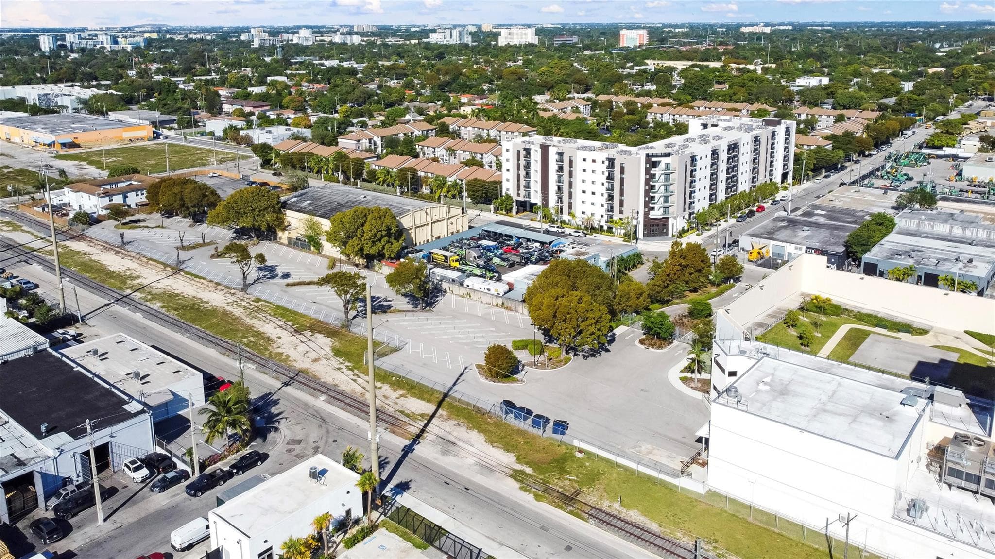 2230 NW 8th Avenue, Miami, FL 33127 — photo 11 of 64