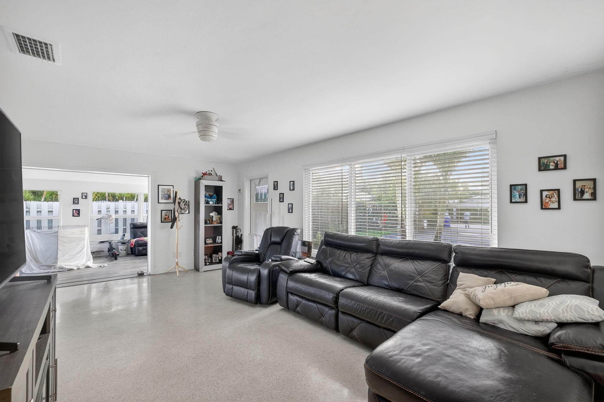 4436 Seagrape Drive, Lauderdale-By-The-Sea, FL 33308 — photo 27 of 70