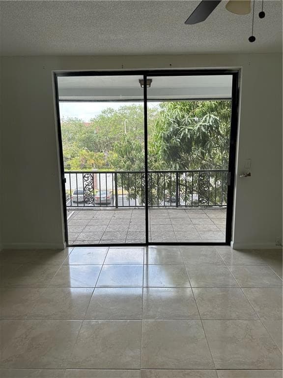 3680 Inverrary Drive 3r, Lauderhill, FL 33319 — photo 5 of 22