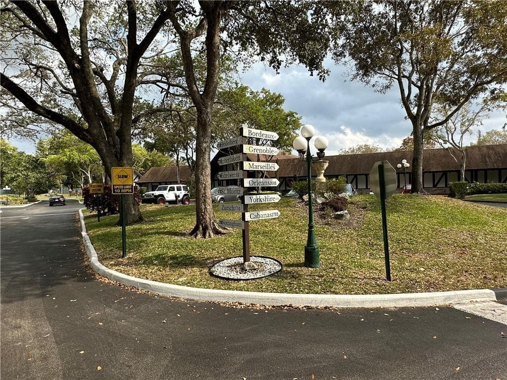 3680 Inverrary Drive 3r, Lauderhill, FL 33319 — photo 9 of 22