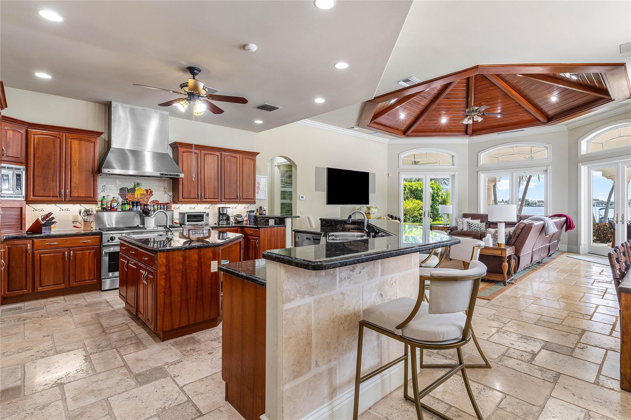 19022 Loxahatchee River Road, Jupiter, FL 33458 — photo 19 of 54