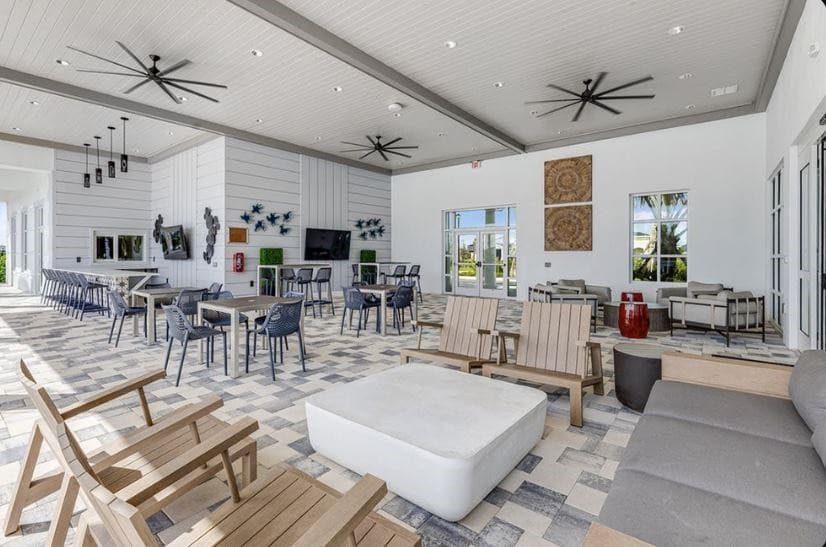 Single Family Residence in Port St. Lucie — photo 23 of 27