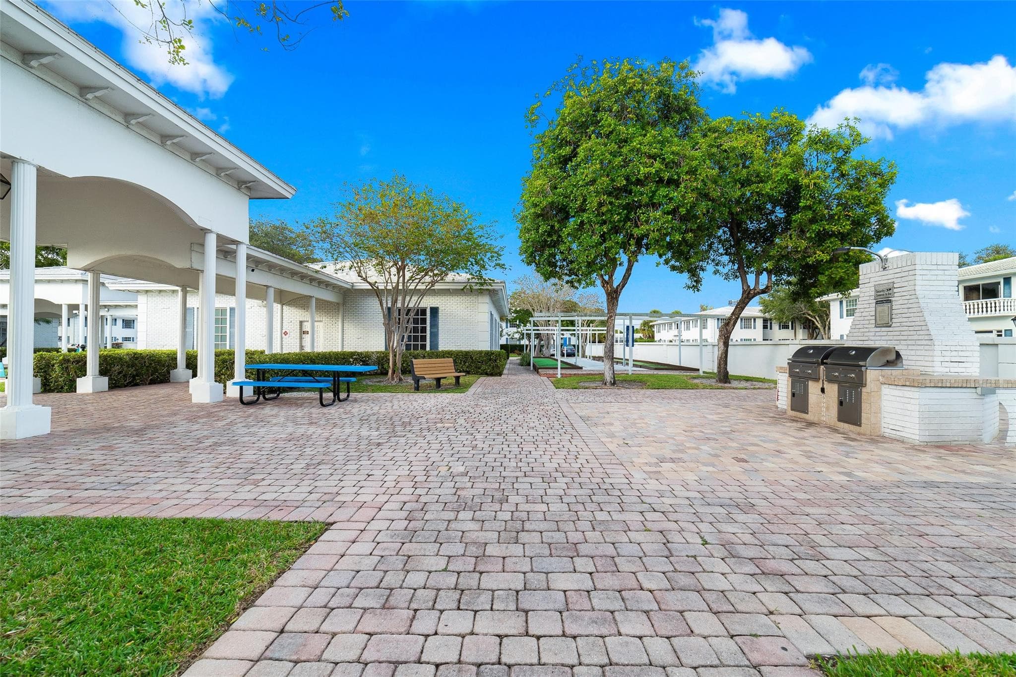 2201 NE 66th Street 1323, Fort Lauderdale, FL 33308 — photo 30 of 41