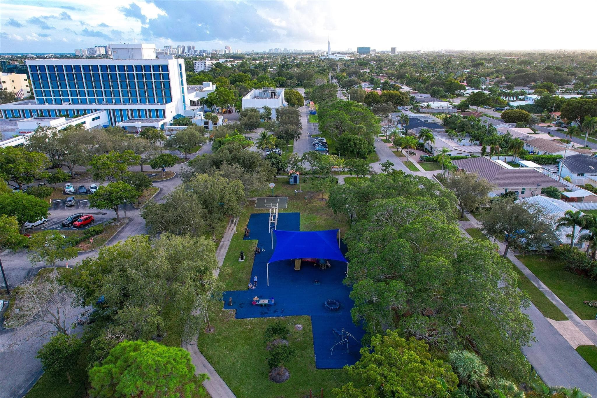 2201 NE 66th Street 1323, Fort Lauderdale, FL 33308 — photo 33 of 41