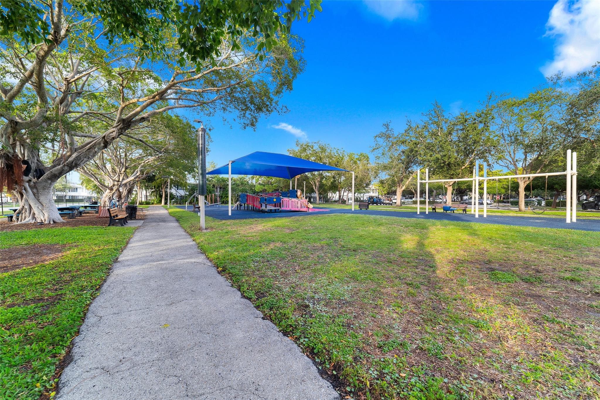 2201 NE 66th Street 1323, Fort Lauderdale, FL 33308 — photo 37 of 41