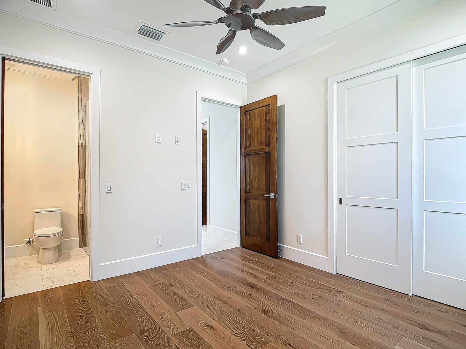 14201 Bay Drive, Fort Myers, FL 33919 — photo 21 of 43