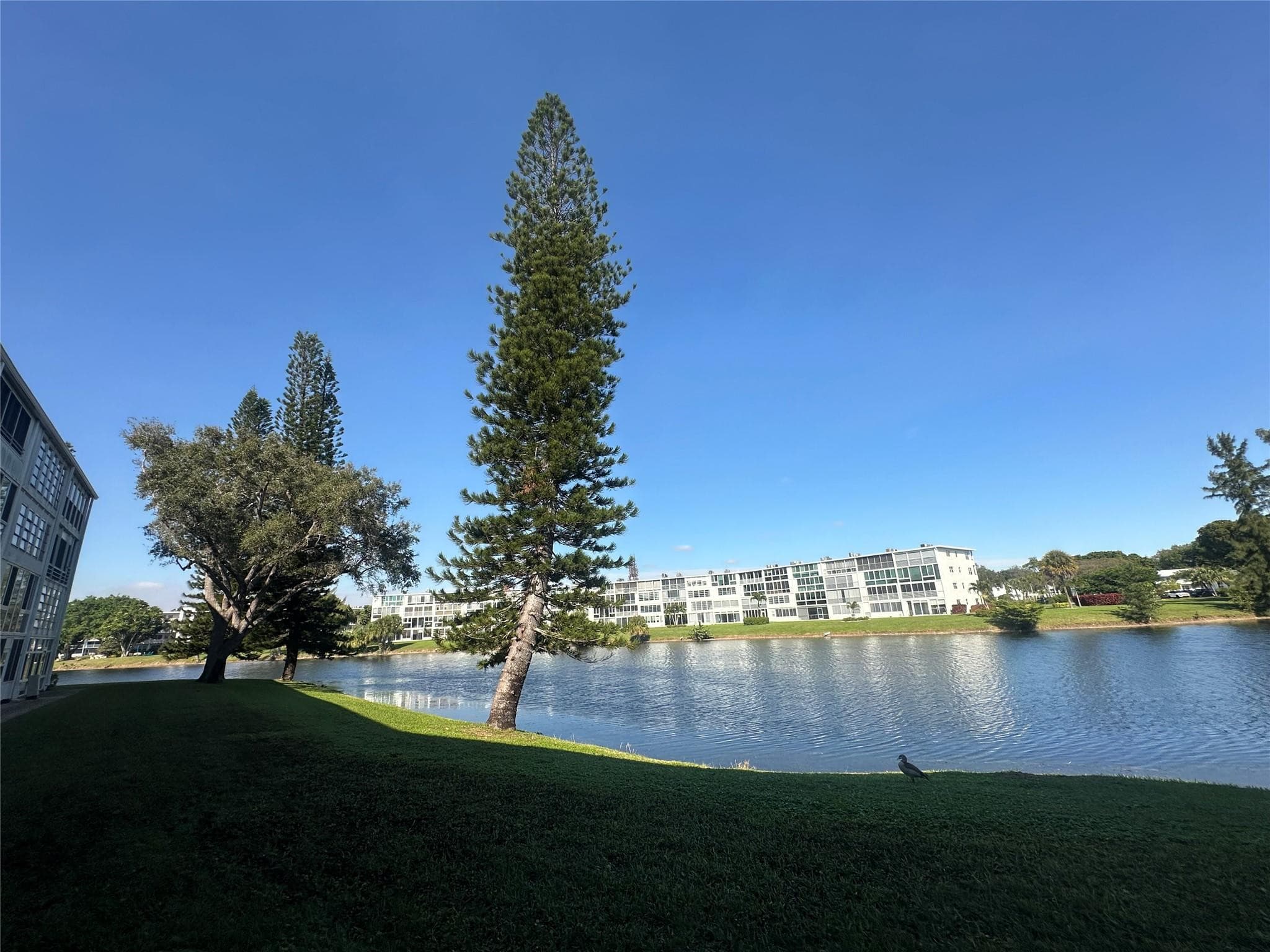 4032 Cambridge B 4032, Deerfield Beach, FL 33442 — photo 1 of 57