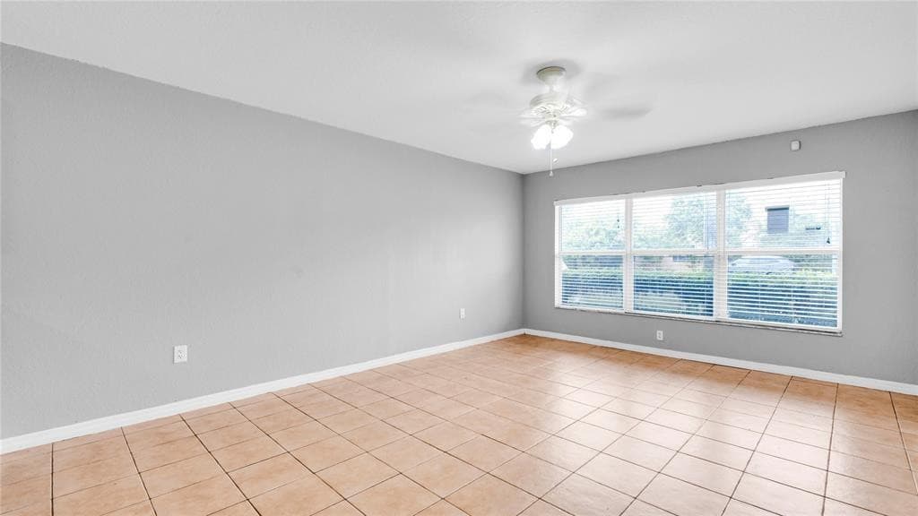 330 SW Avondale Drive, Pompano Beach, FL 33060 — photo 11 of 28