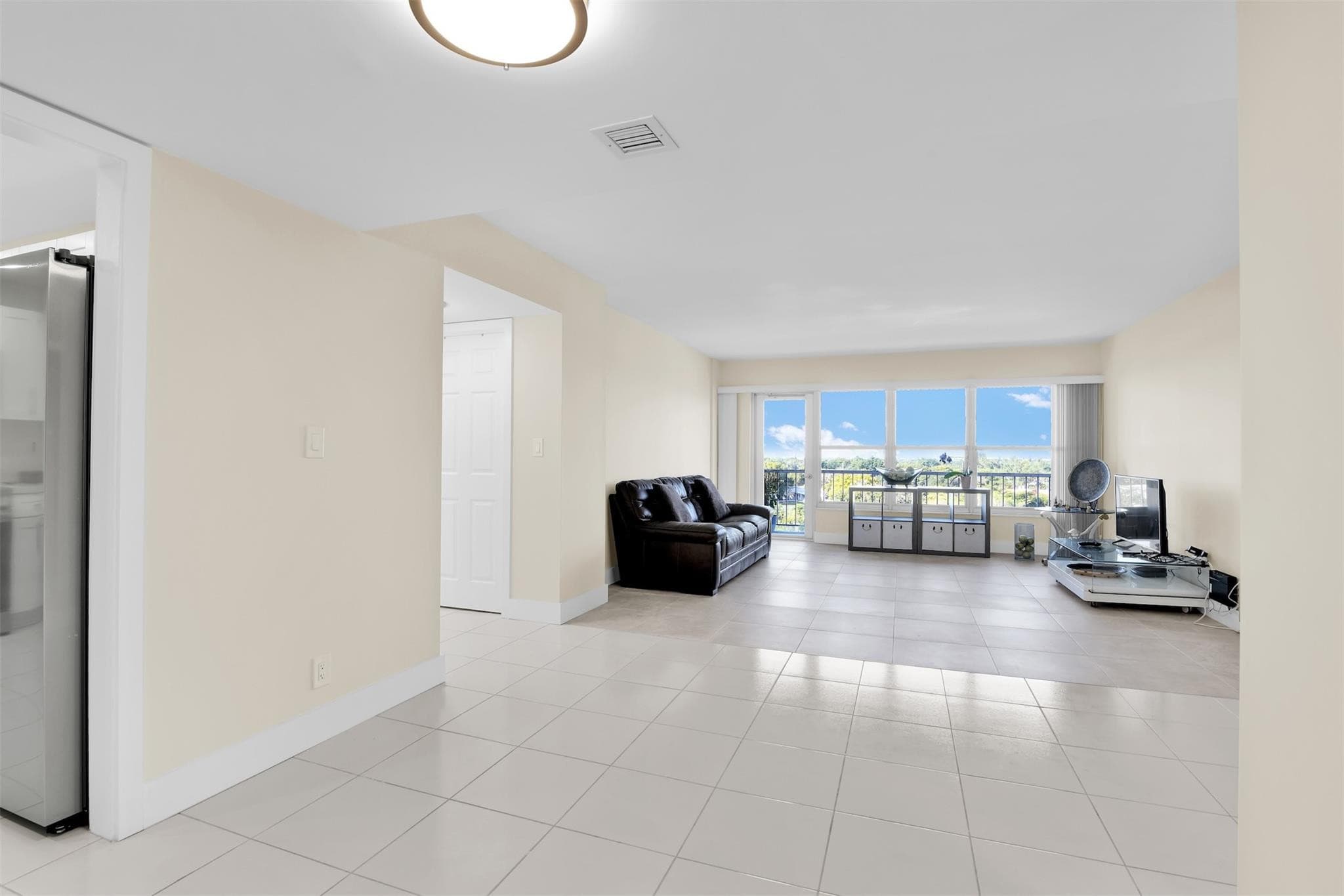 10777 W Sample Road 711, Coral Springs, FL 33065 — photo 21 of 45