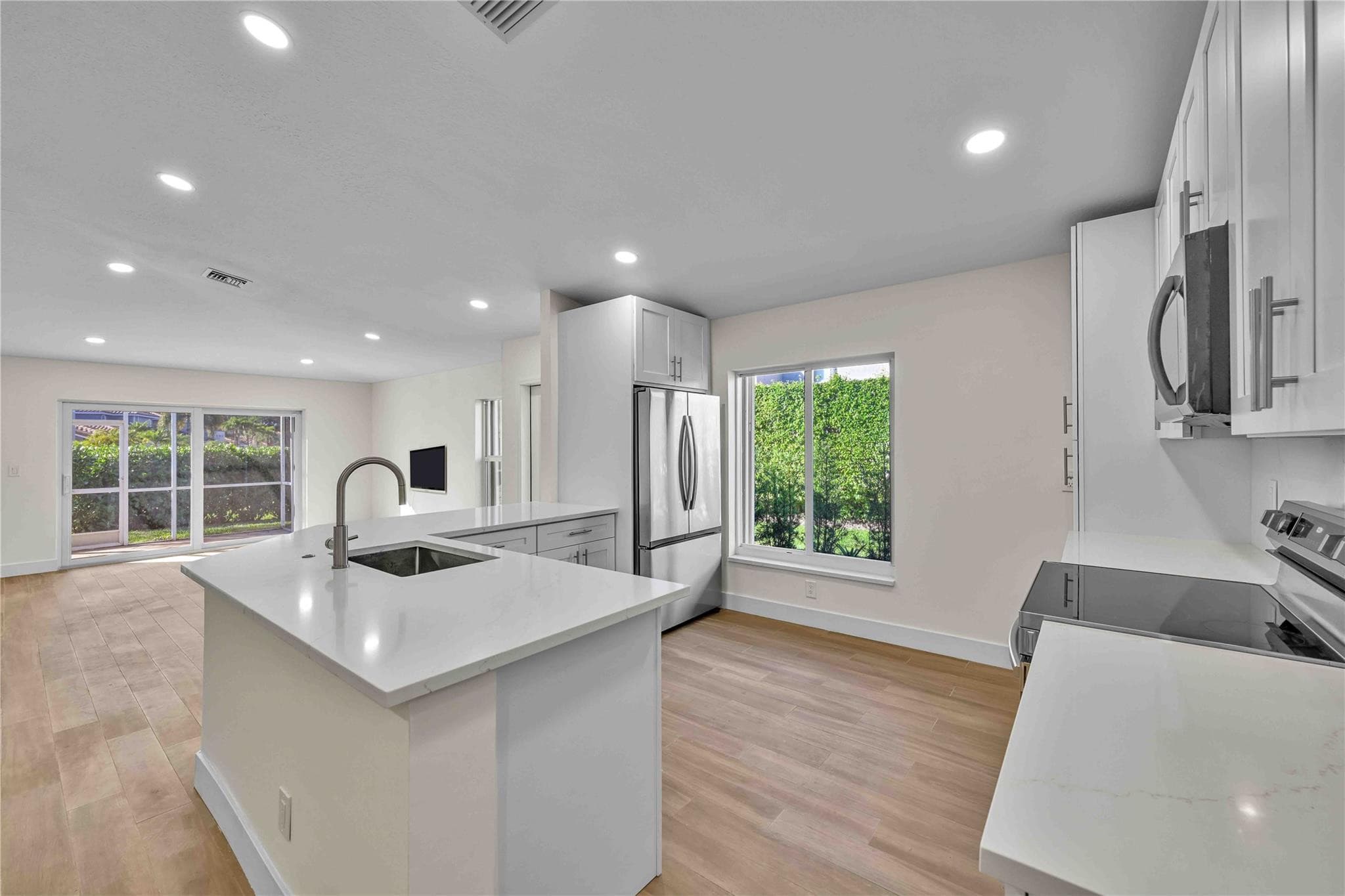 11766 NW 57th Street, Coral Springs, FL 33076 — photo 1 of 28
