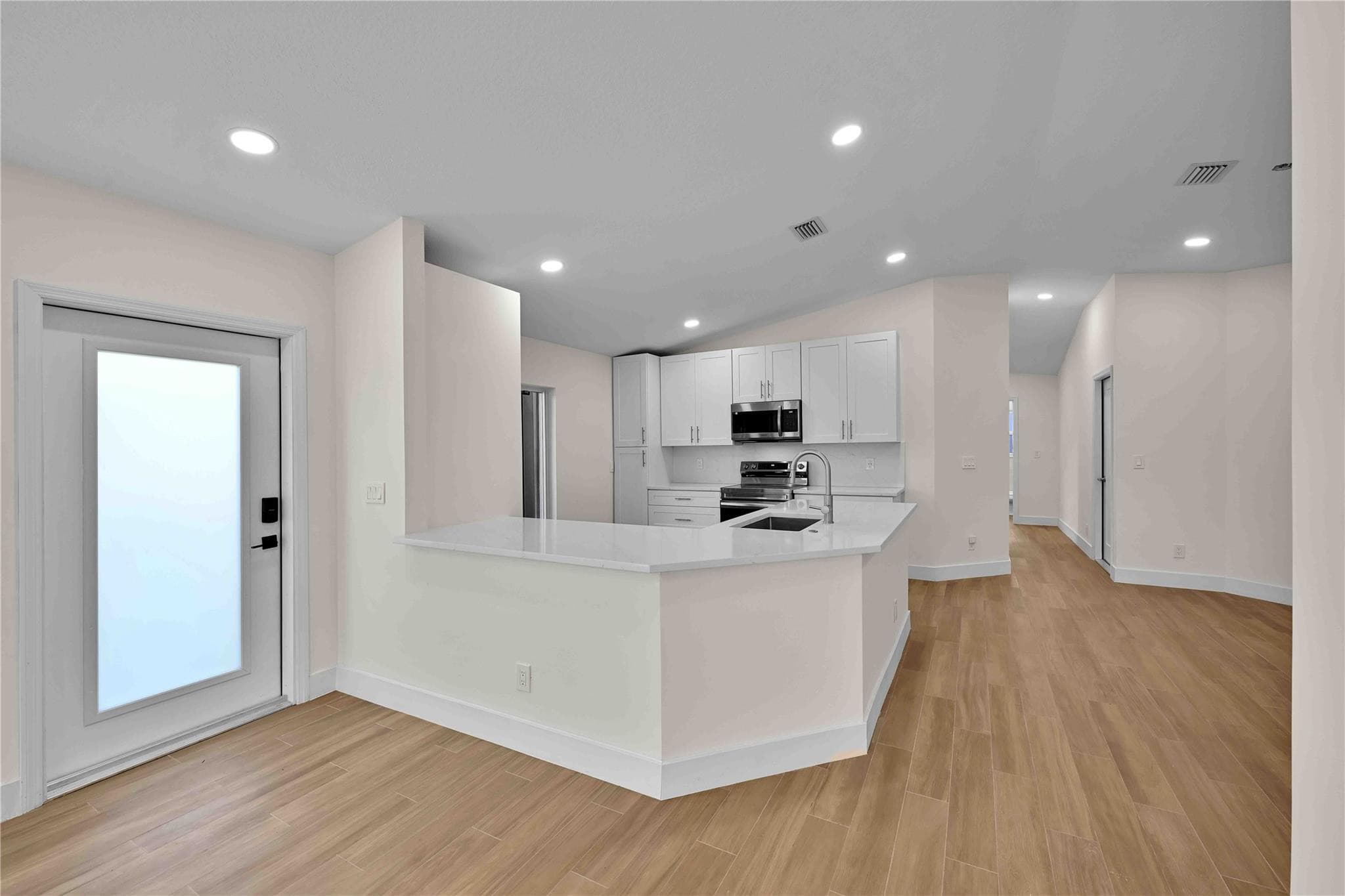11766 NW 57th Street, Coral Springs, FL 33076 — photo 8 of 28