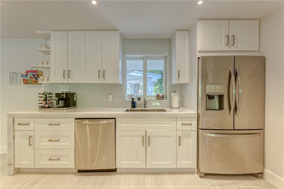 1800 SE Admirals Way, Fort Lauderdale, FL 33316 — photo 14 of 57