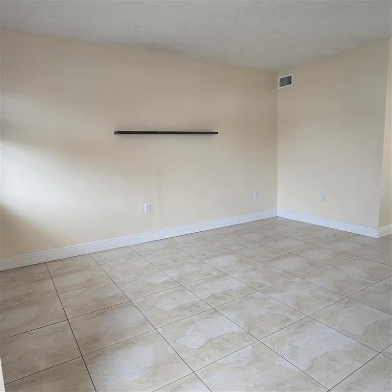 3680 SW 59 Avenue 8, Davie, FL 33314 — photo 1 of 10