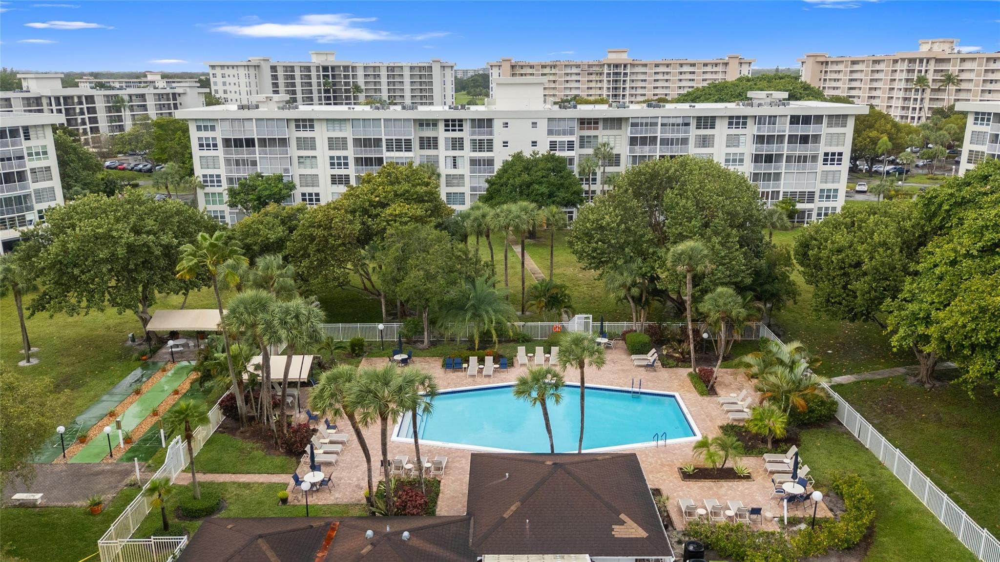 3000 S Course Drive 607, Pompano Beach, FL 33069 — photo 35 of 36