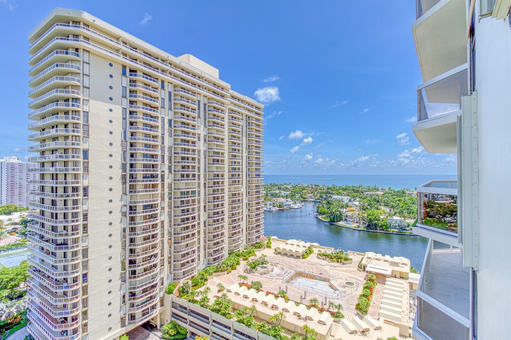 20185 E Country Club Drive 1709, Aventura, FL 33180 — photo 4 of 49