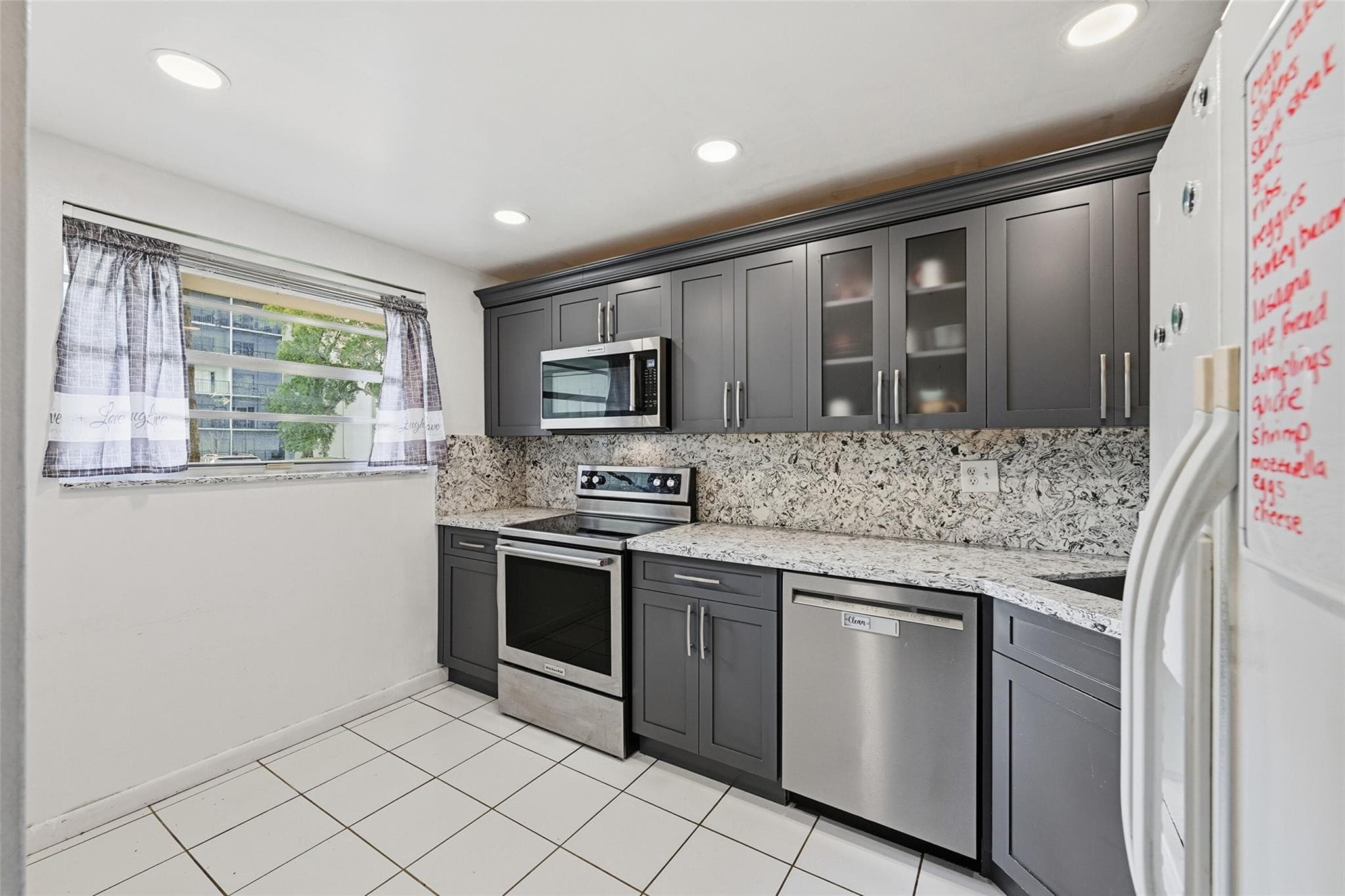 7500 NW 17th Street 110, Plantation, FL 33313 — photo 11 of 27