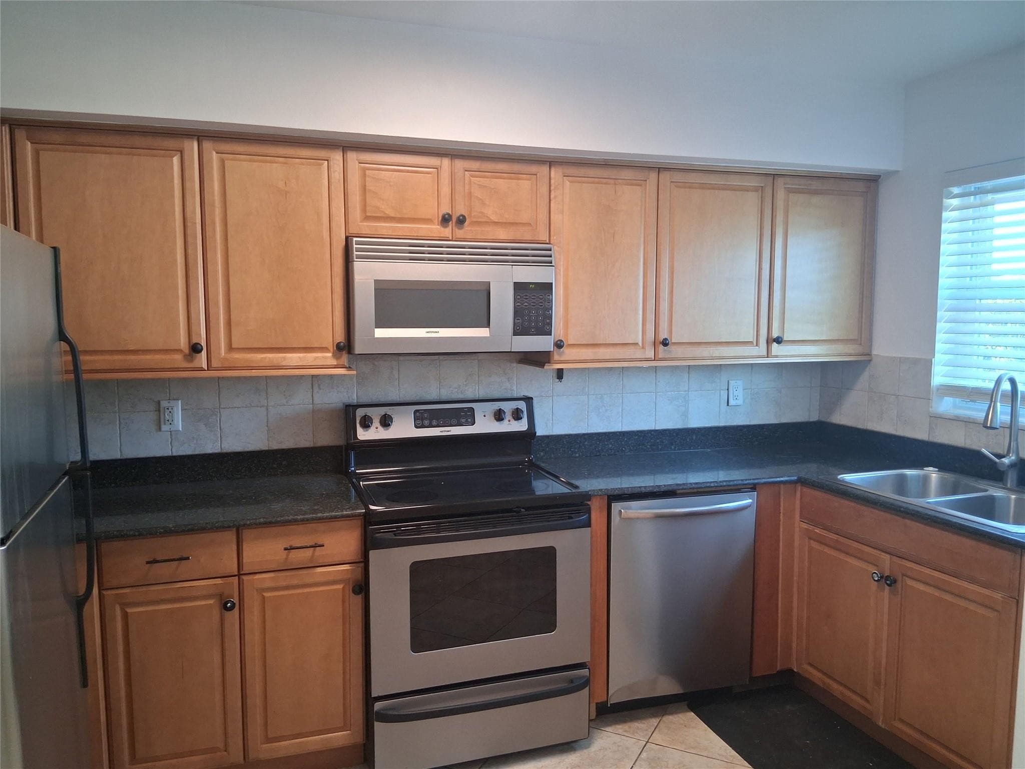 505 NE 20 Avenue 217, Deerfield Beach, FL 33441 — photo 1 of 28