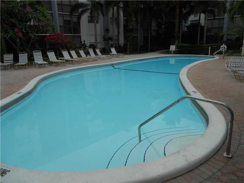 5321 NE 24th Terrace 512, Fort Lauderdale, FL 33308 — photo 13 of 18