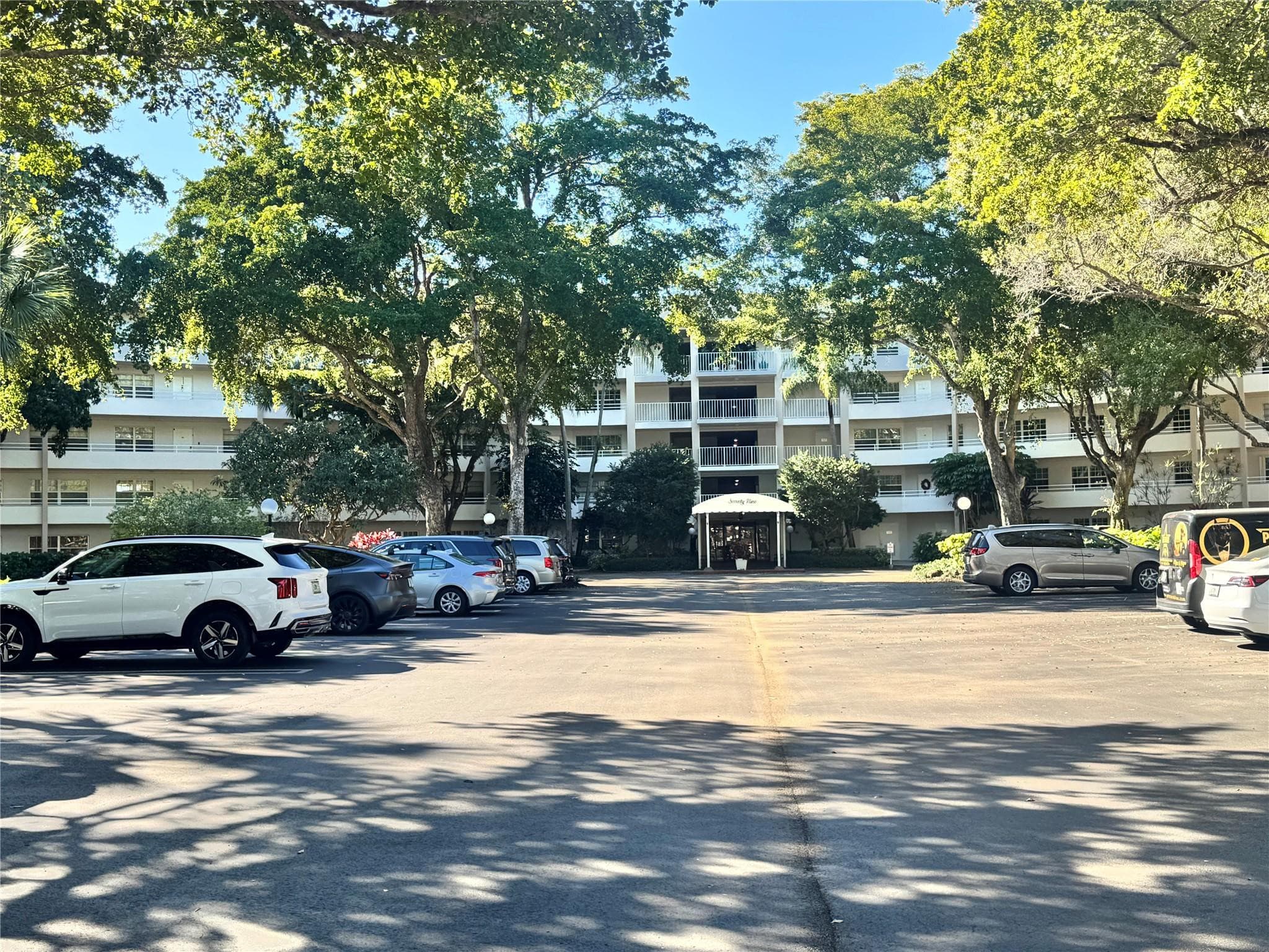 3980 Oaks Clubhouse Drive 405, Pompano Beach, FL 33069 — photo 1 of 15