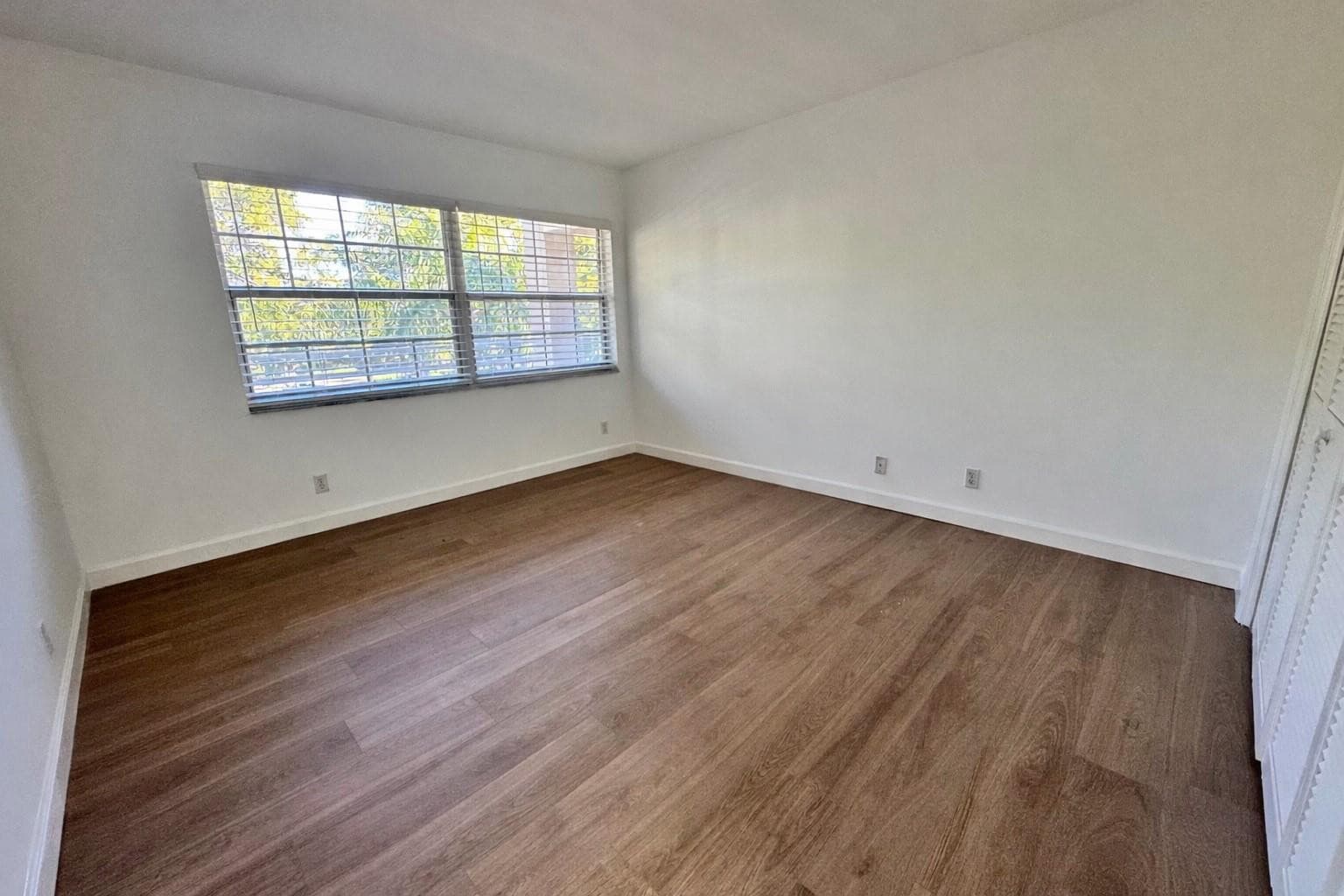 3980 Oaks Clubhouse Drive 405, Pompano Beach, FL 33069 — photo 11 of 15