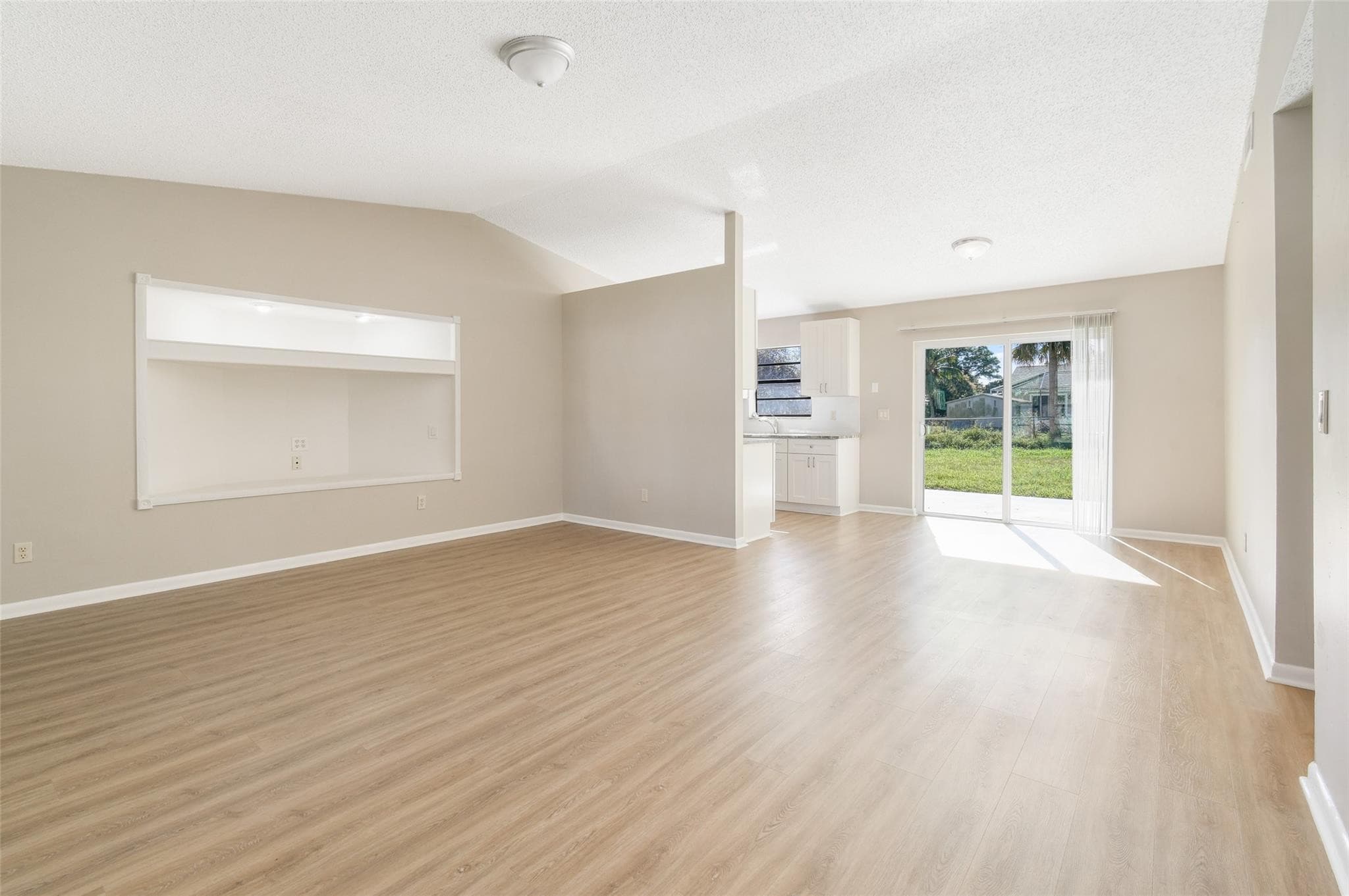 516 SW Buswell Avenue, Port St. Lucie, FL 34983 — photo 4 of 38